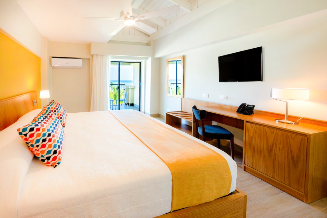 Coral Costa Caribe Beach Resort - All Inclusive 20/101