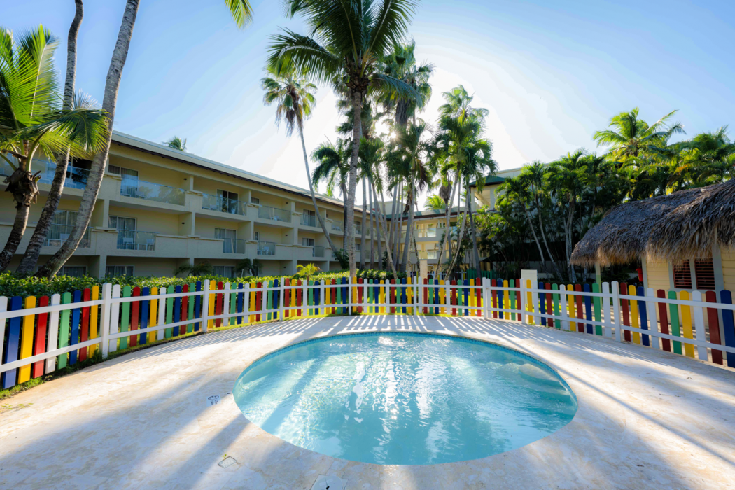 Coral Costa Caribe Beach Resort - All Inclusive 37/101
