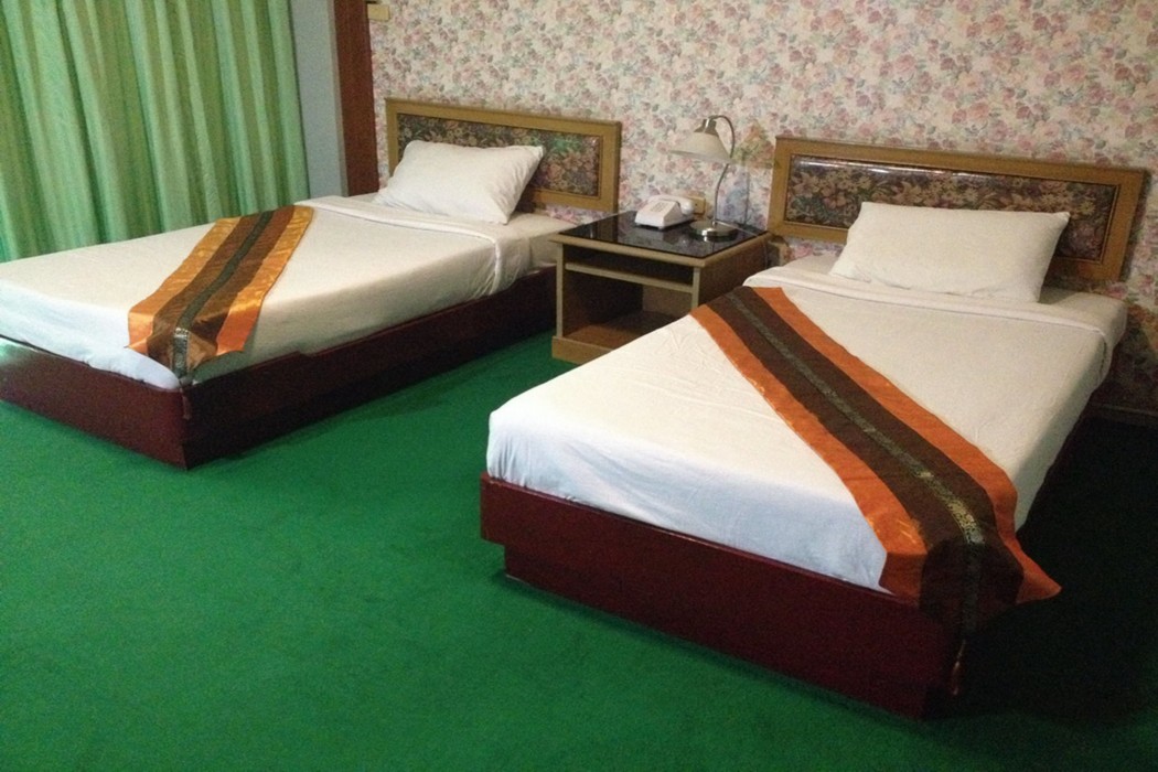 Chao Phya Grand Hotel 35/64