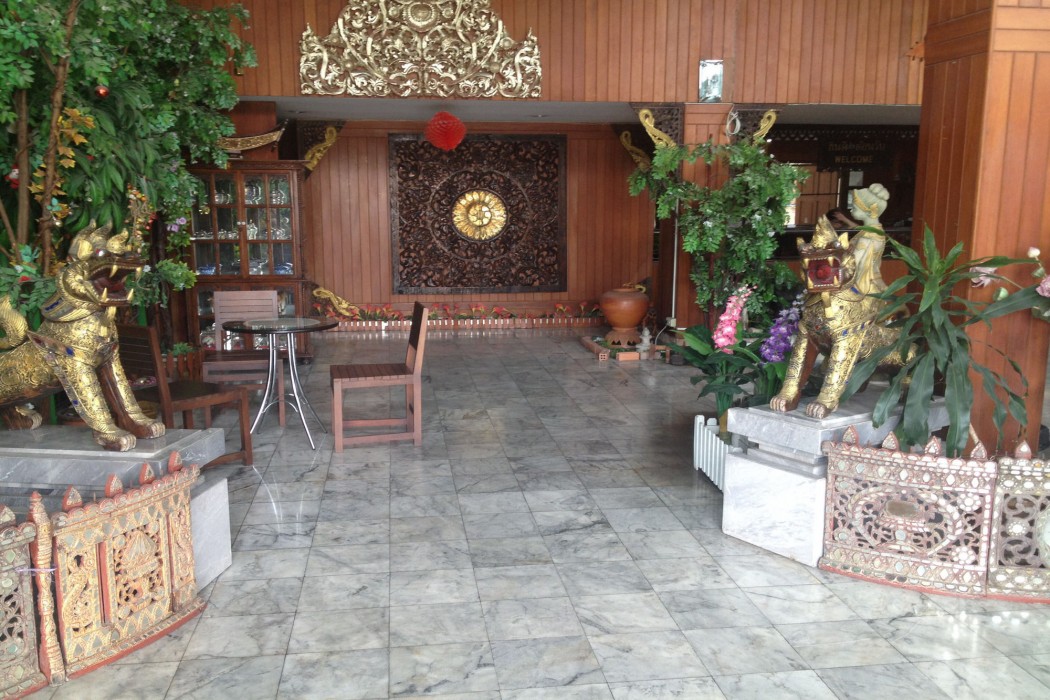 Chao Phya Grand Hotel 38/64