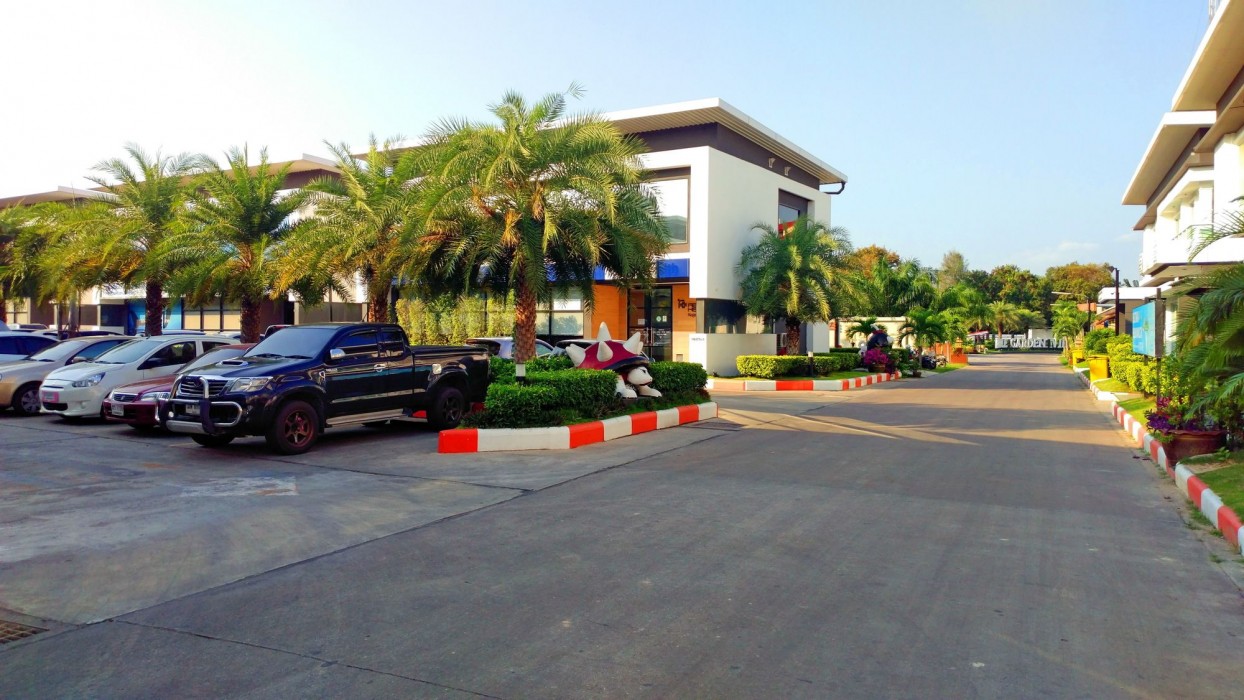Marble Garden View Pattaya 37/100