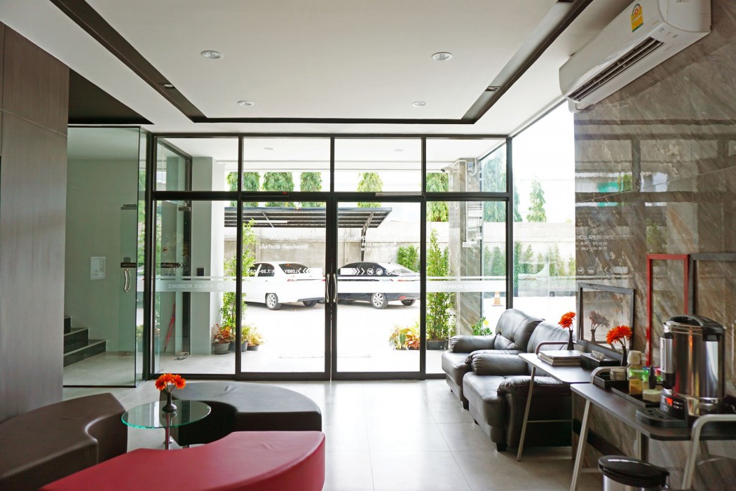 B-Black Residence 23/48