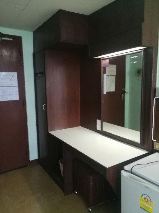 Laem Thong Hotel 28/39