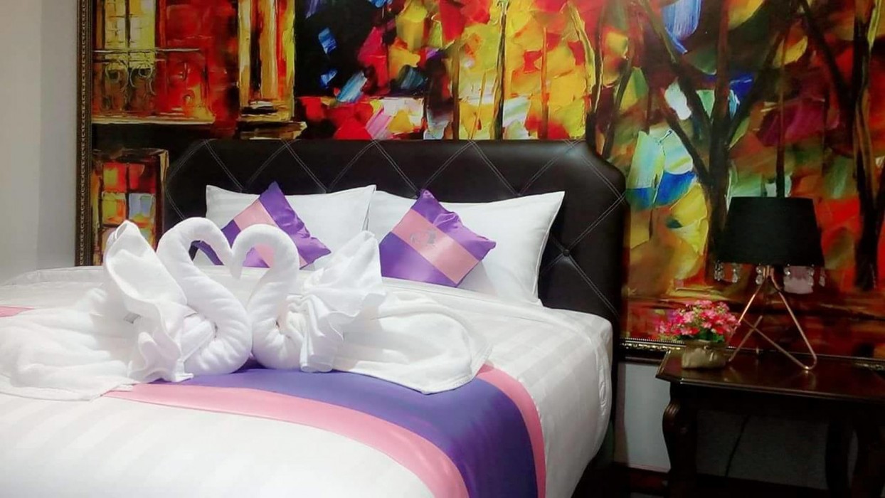 D11 Hotel 26/56
