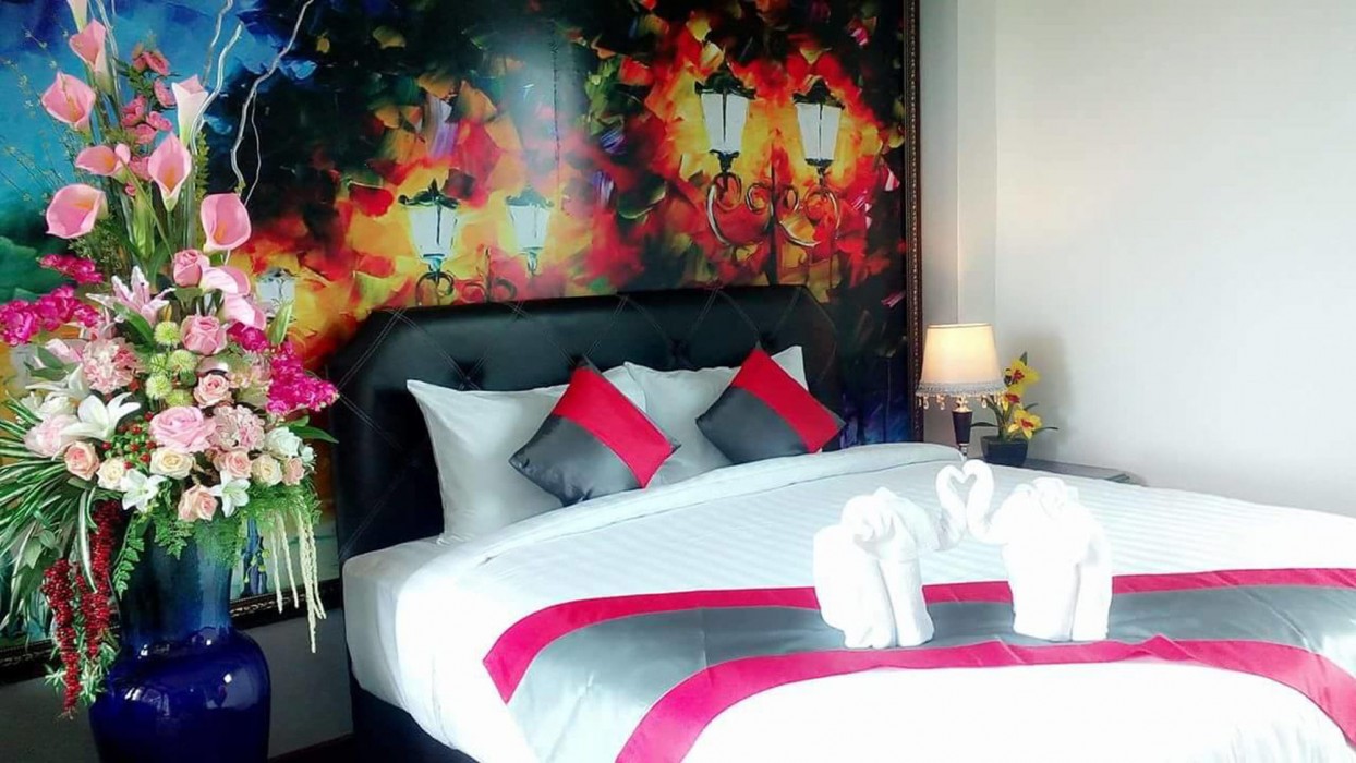 D11 Hotel 27/56