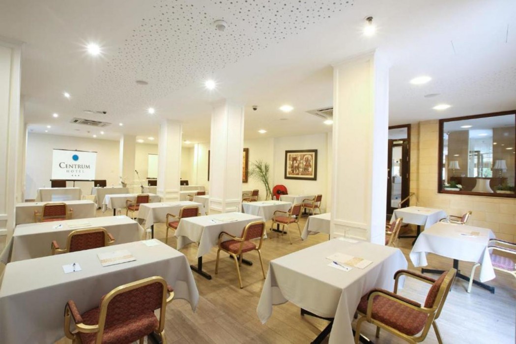 Centrum Hotel 30/37