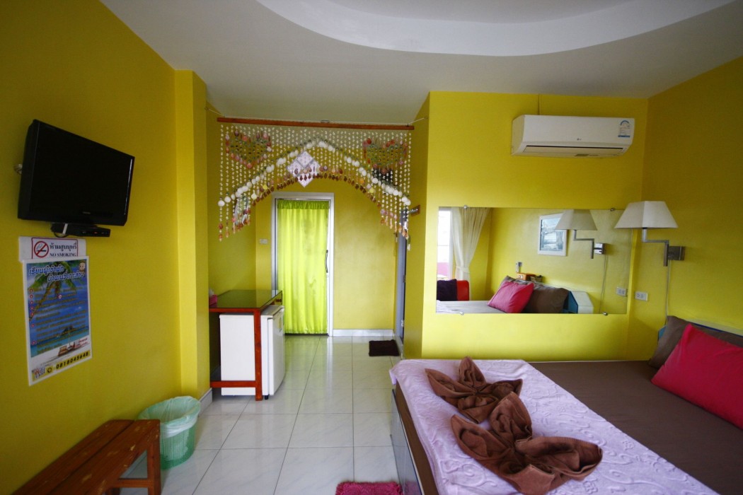 Baan Navy Hotel 39/64