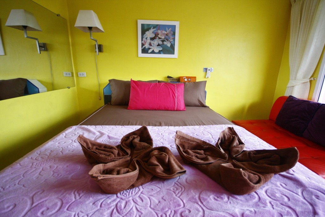 Baan Navy Hotel 33/64