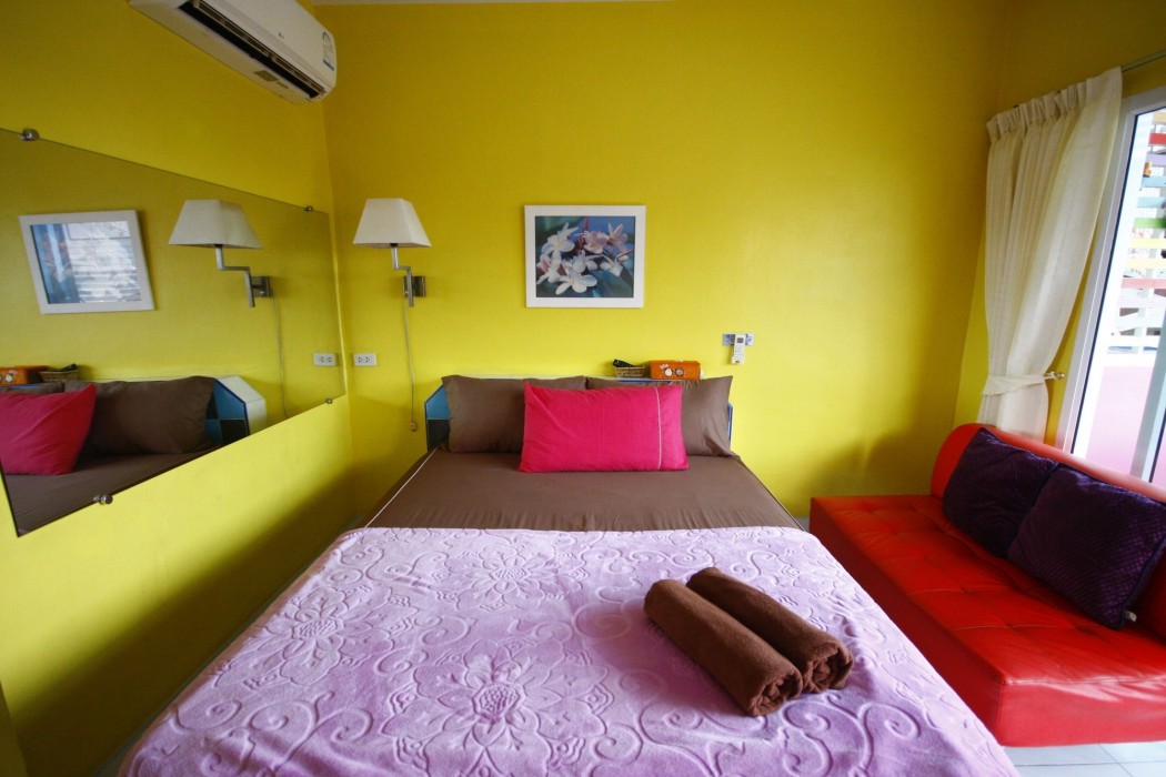 Baan Navy Hotel 24/64