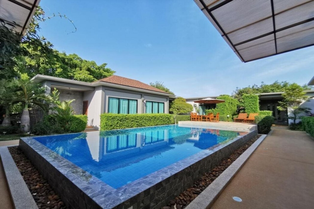 Baan Mee Phuket 16/55