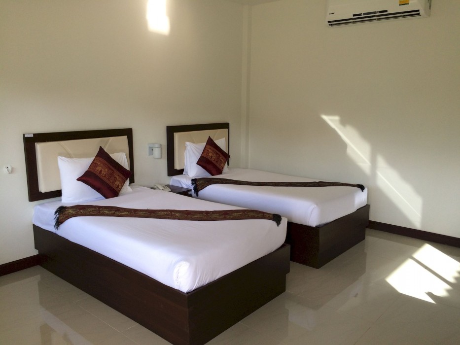 Phuket Airport Villa 50/80