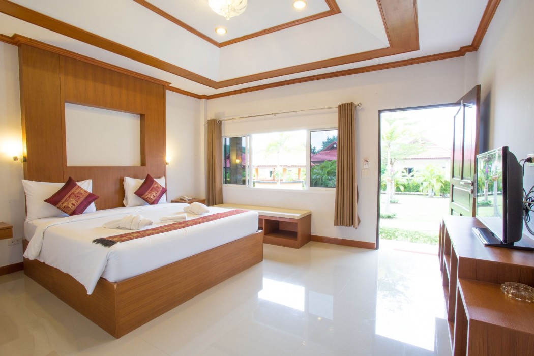 Phuket Airport Villa 45/80