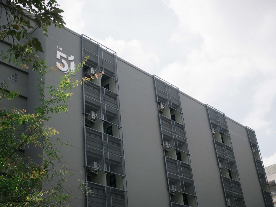 The 51 Hometel 26/71