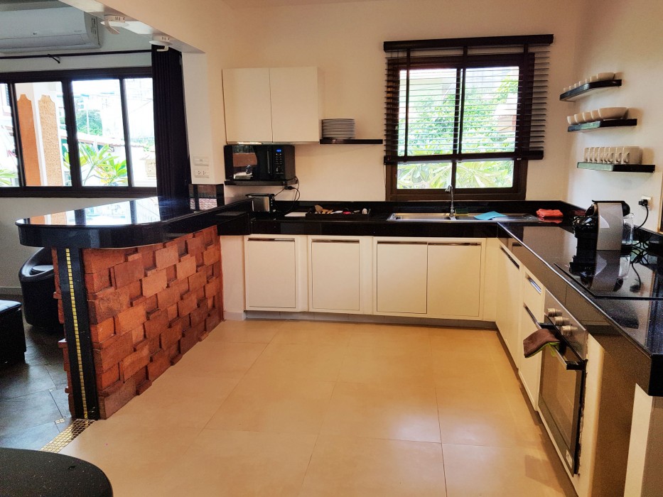 Hide Land Pattaya - Luxurious Tropical Villa 37/97