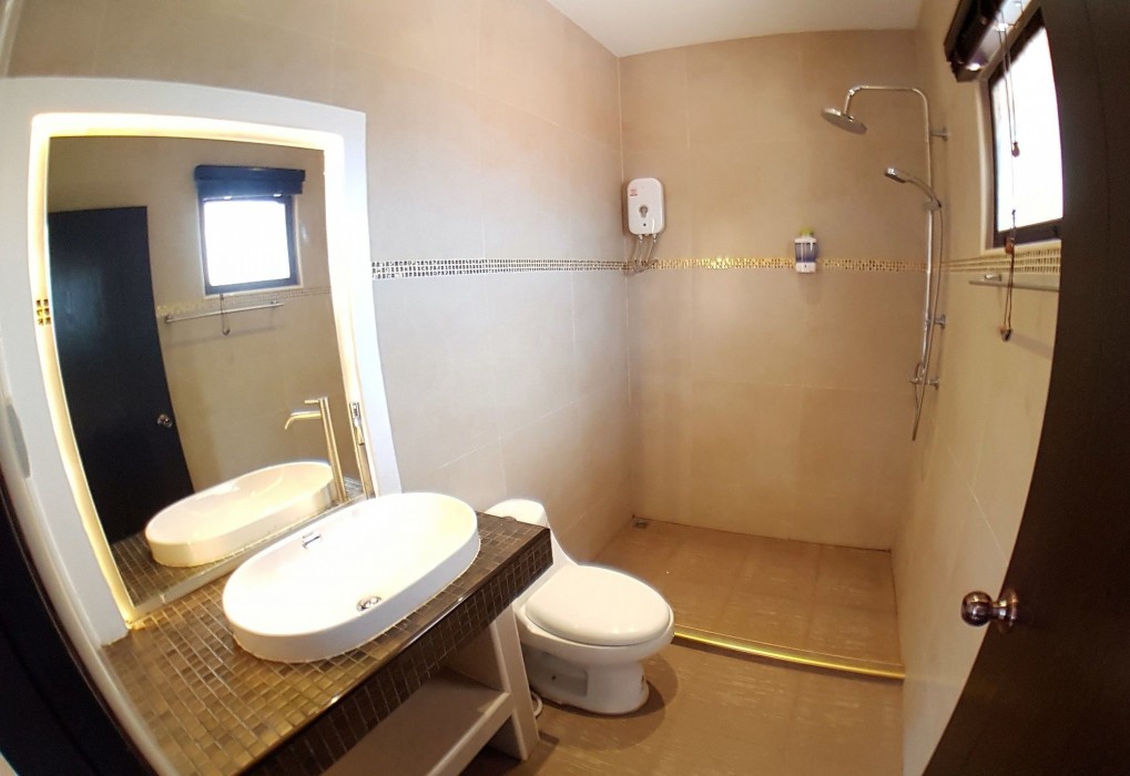 Hide Land Pattaya - Luxurious Tropical Villa 66/97