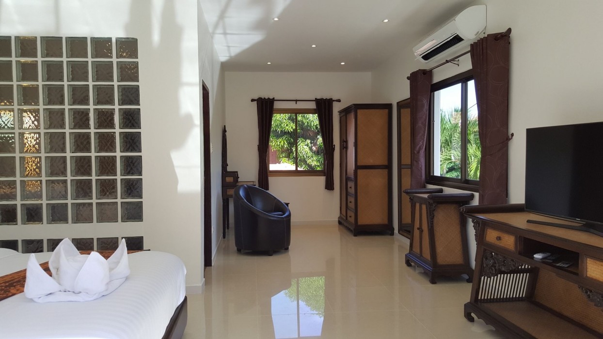 Hide Land Pattaya - Luxurious Tropical Villa 48/97