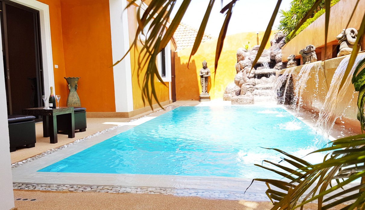 Hide Land Pattaya - Luxurious Tropical Villa 50/97