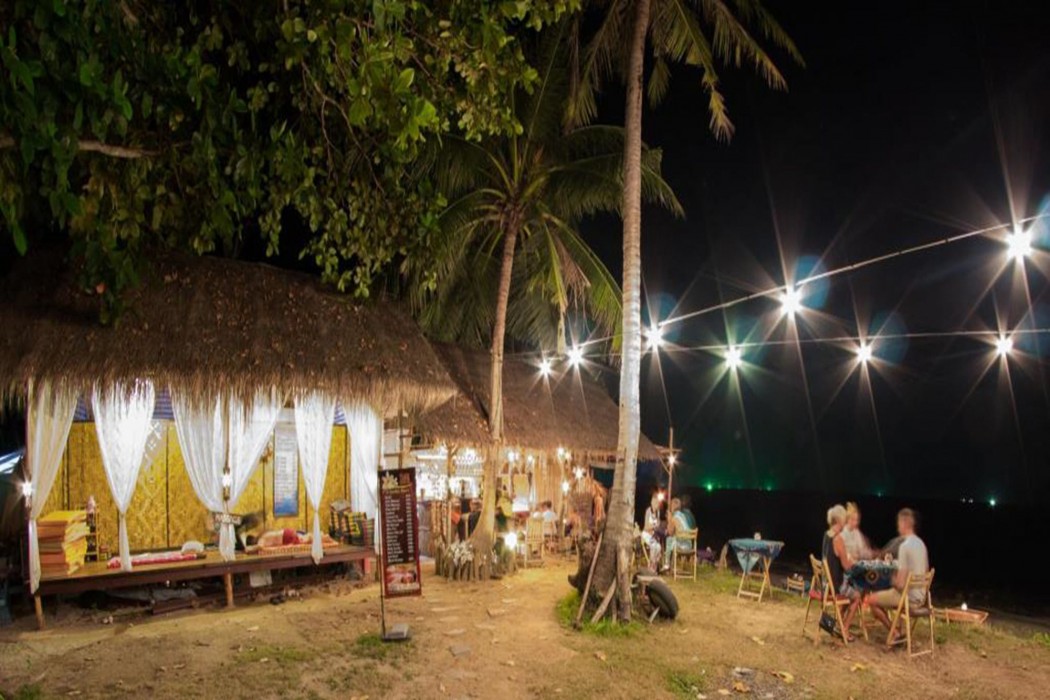 Nautilus Right On The Beach Resort - Adults Only 17/61