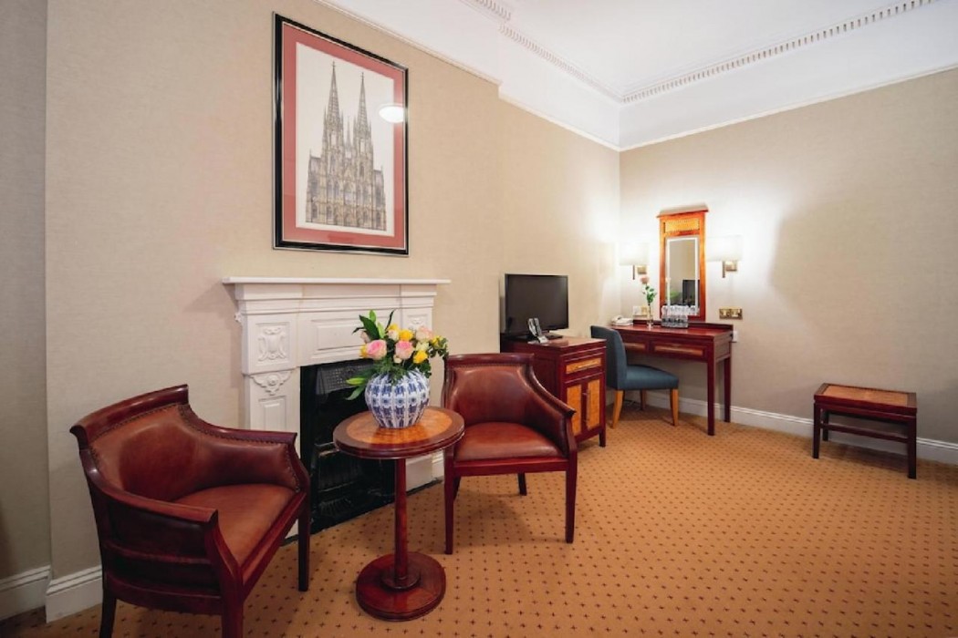 Grange Clarendon Hotel 50/72