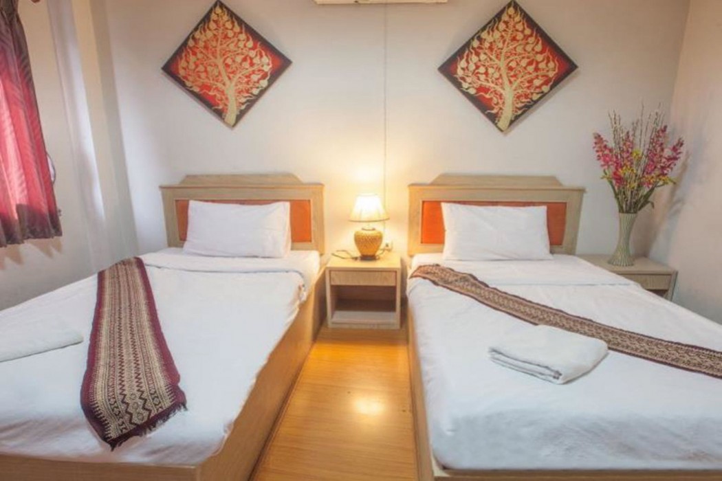 Home Place Guest House 41/49