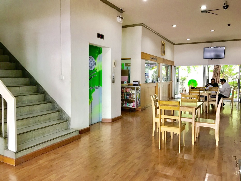 Coop Dopa Hostel 32/67