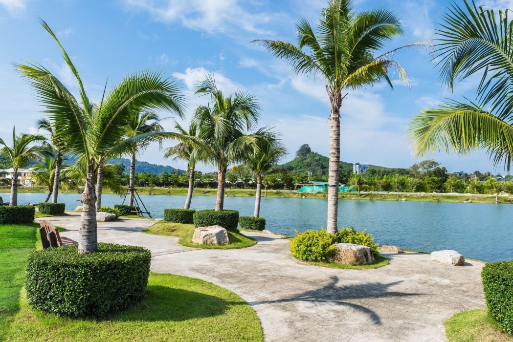 Chalong Miracle Lakeview Resort & Spa 36/100