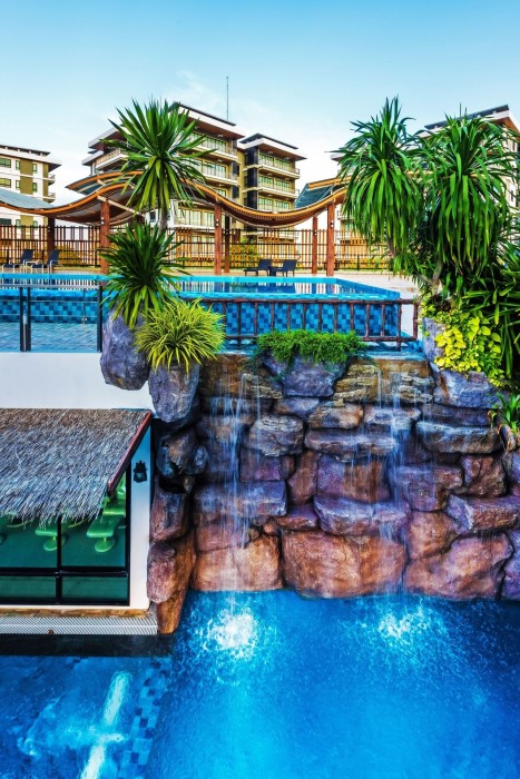 Chalong Miracle Lakeview Resort & Spa 59/100
