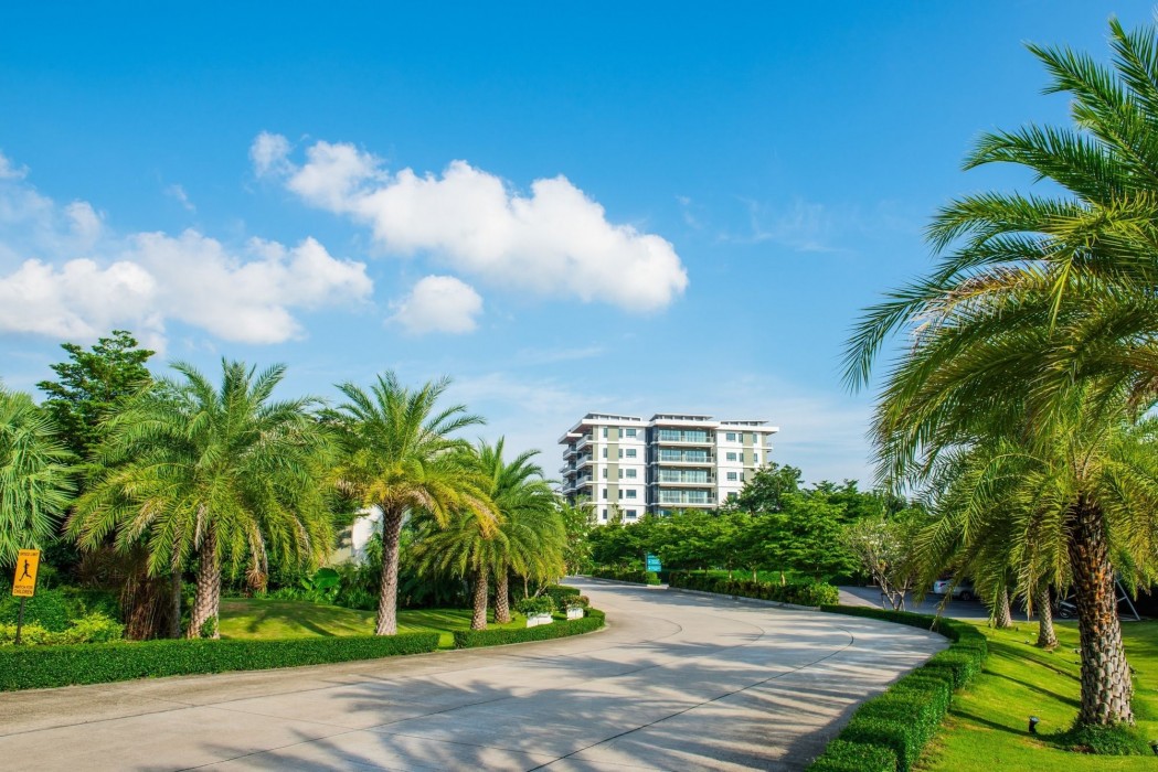 Chalong Miracle Lakeview Resort & Spa 25/100