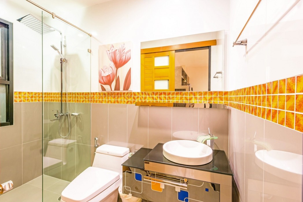 Chalong Miracle Lakeview Resort & Spa 33/100