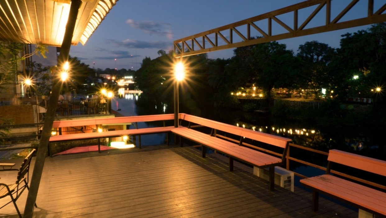 Laluna River House 25/43