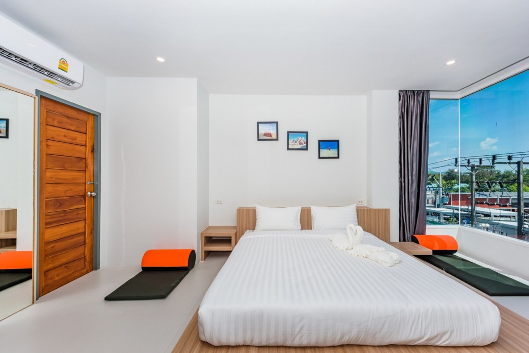 Phuket Marine Poshtel 52/100