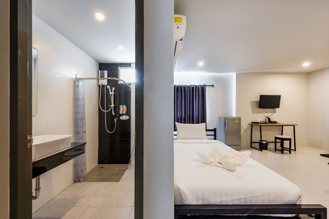 Phuket Marine Poshtel 41/100