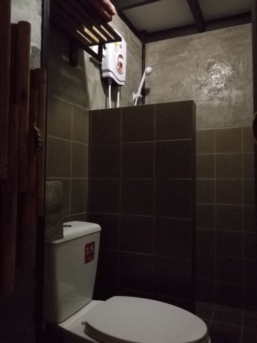 Husband & Wife Guesthouse 34/66