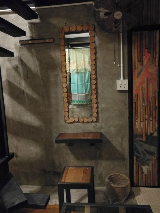Husband & Wife Guesthouse 10/66