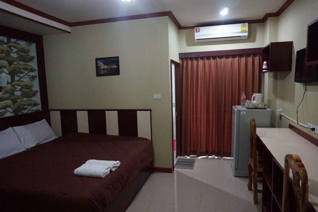 Sorrento Hotel And Residence 38/56