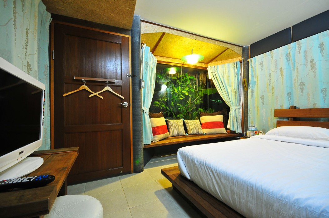Cafe@Luv22 Guest House 38/67