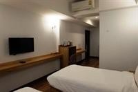 Cozy At 9 Hotel And Kitchen 28/85