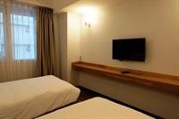 Cozy At 9 Hotel And Kitchen 32/85