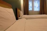 Cozy At 9 Hotel And Kitchen 61/85