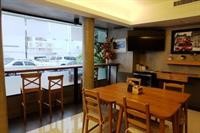 Cozy At 9 Hotel And Kitchen 45/85
