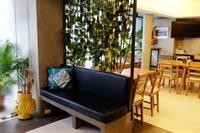 Cozy At 9 Hotel And Kitchen 33/85