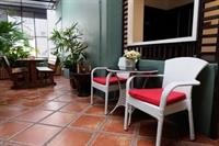Cozy At 9 Hotel And Kitchen 49/85
