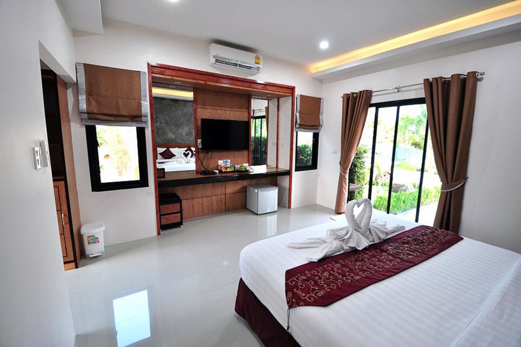 The Canal Garden Resort 33/60