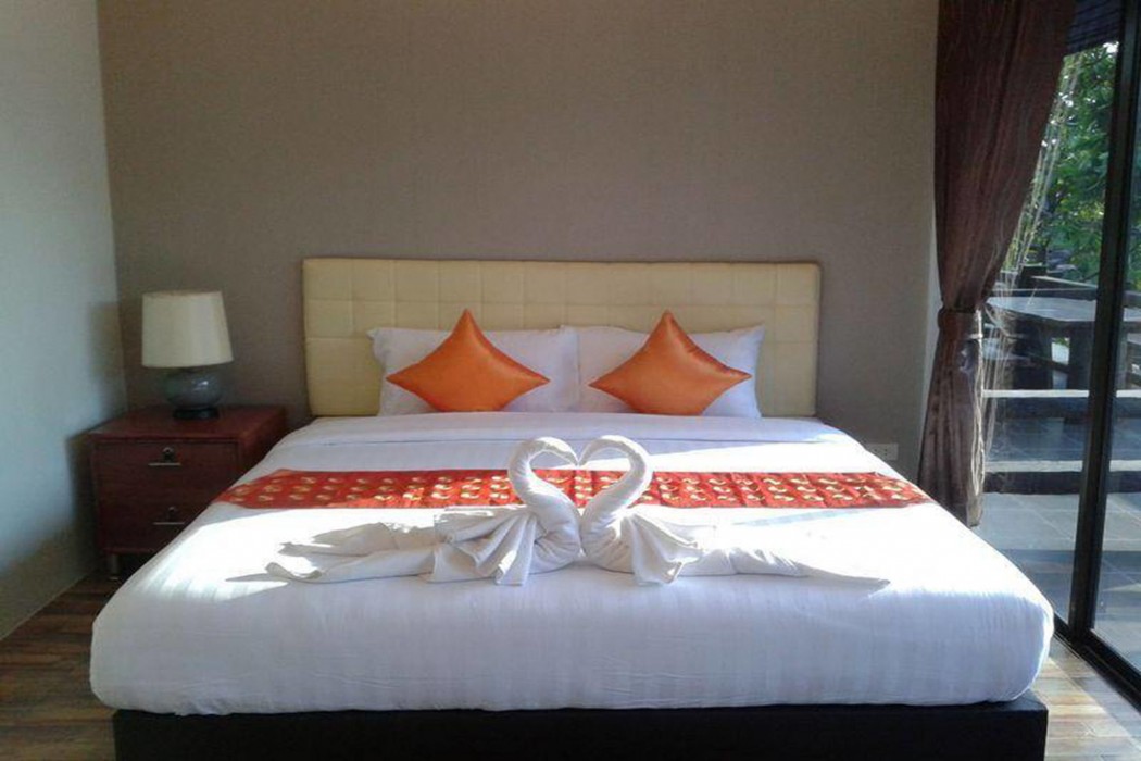 The Canal Garden Resort 15/60