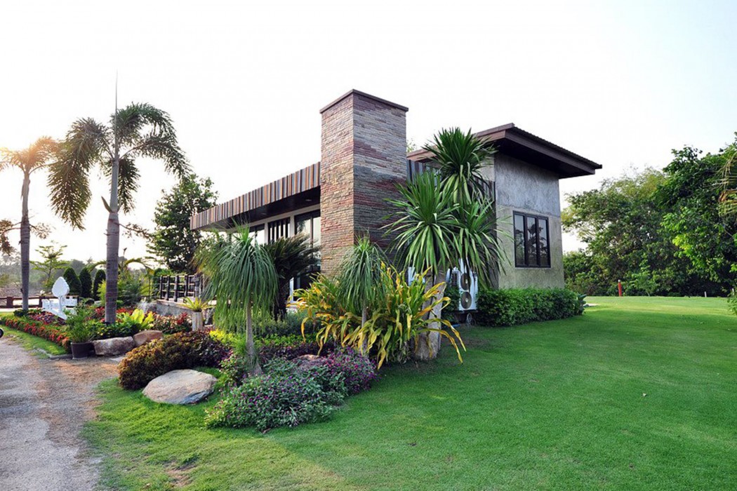 The Canal Garden Resort 43/60