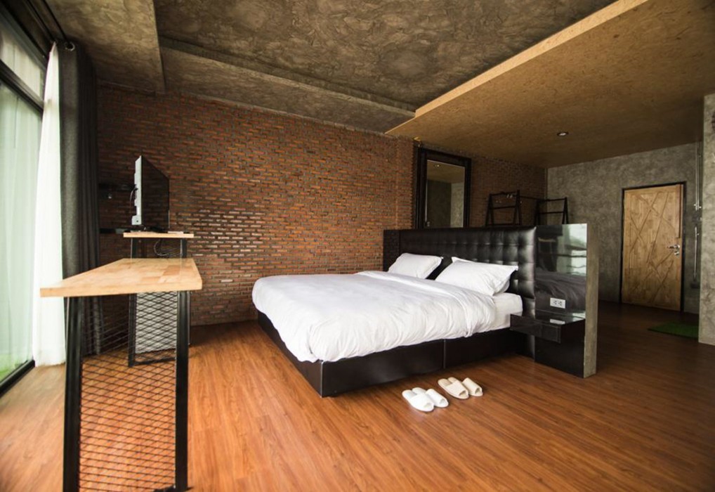 Bed Loft Cafe 29/63