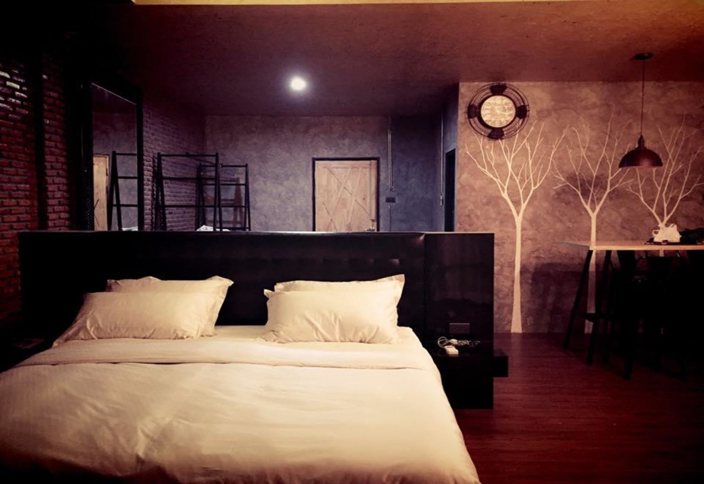 Bed Loft Cafe 20/63
