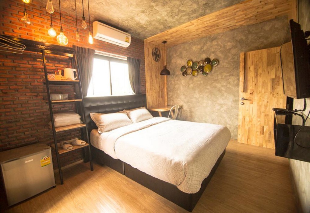 Bed Loft Cafe 28/63