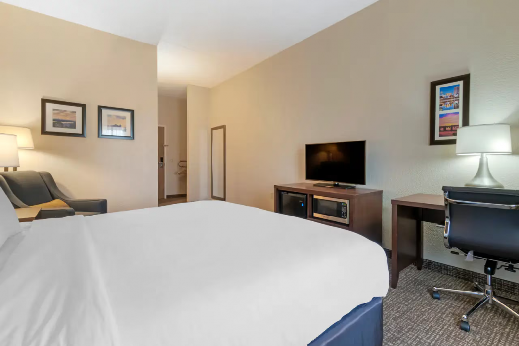 Comfort Inn Mechanicsburg - Harrisburg South 5/13