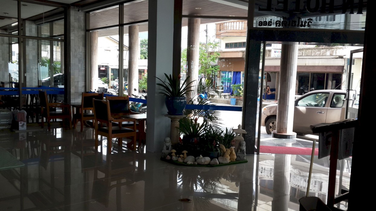 Win Hotel 19/40